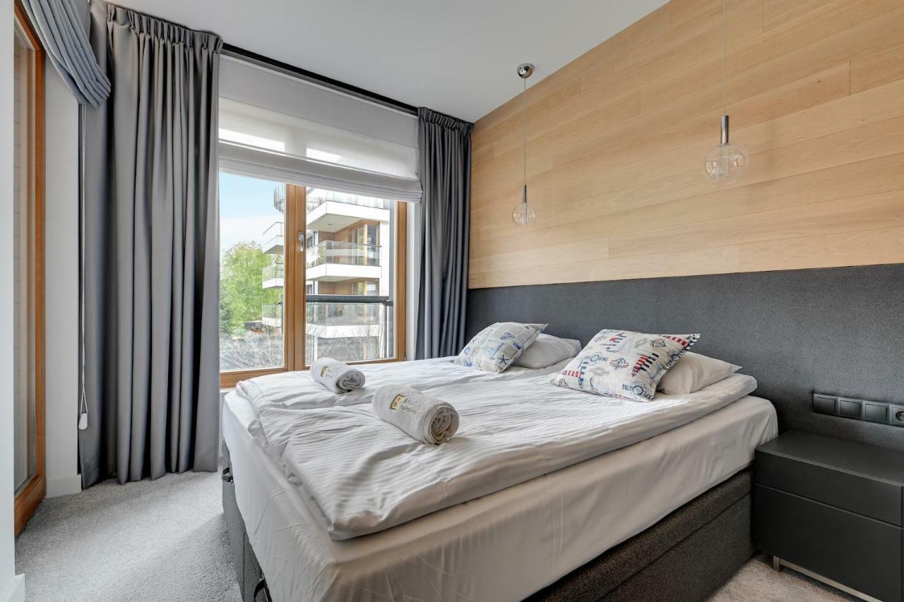 Ferienwohnung Royal Baltic - Bursztynowa Premium Danzig Exterior foto